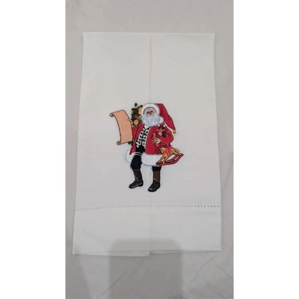 Bulk of 3 Classic Holiday Towels